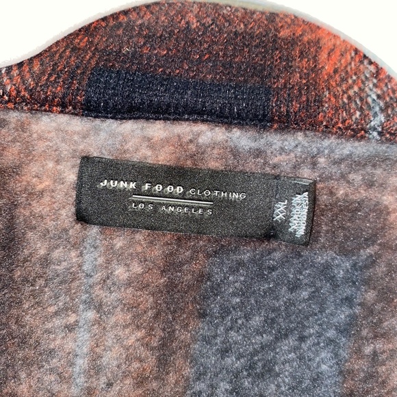 NWT Junk Food Clothing Fleece Jacket in plaid - Picture 2 of 4
